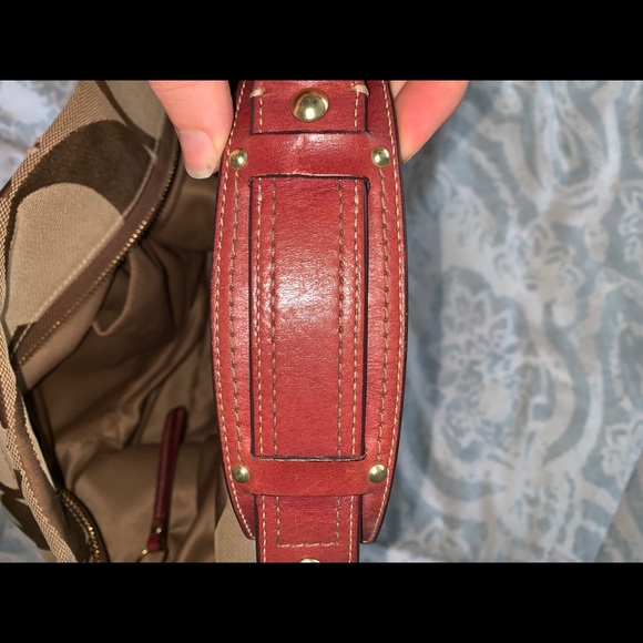 Coach Large Signature Bag - Picture 8 of 8